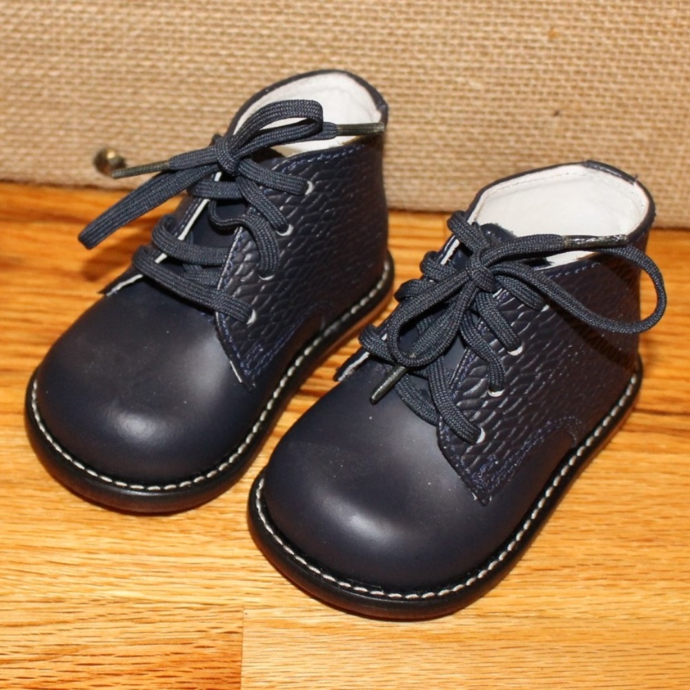 Josmo Baby Walker Shoes New Size Toddler 2.5